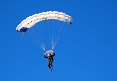 爱游戏_林德斯，青训造血能力是俱乐部健康生态的晴雨表