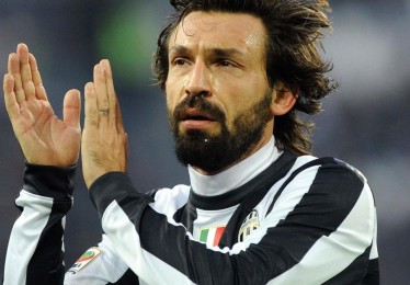 爱游戏体育-埃利斯26岁生日晒爱车合影，体育明星的时尚庆祝与生涯新征程引热议