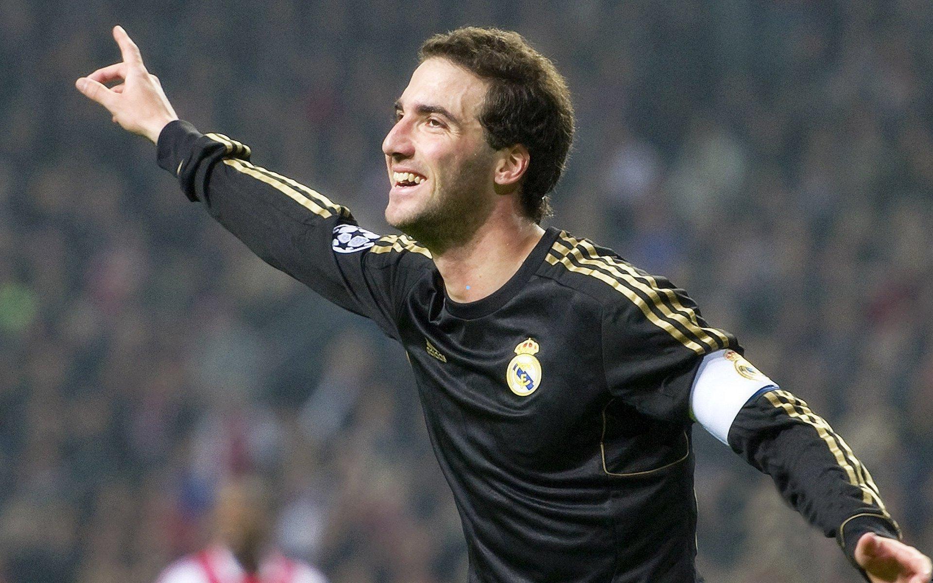 火力全开！布朗场均34+9+3率凯尔特人迎连胜高潮